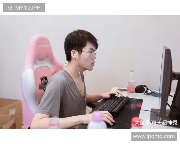 V5战队在冠军杯积分榜中以75分稳居第一位置引领全局