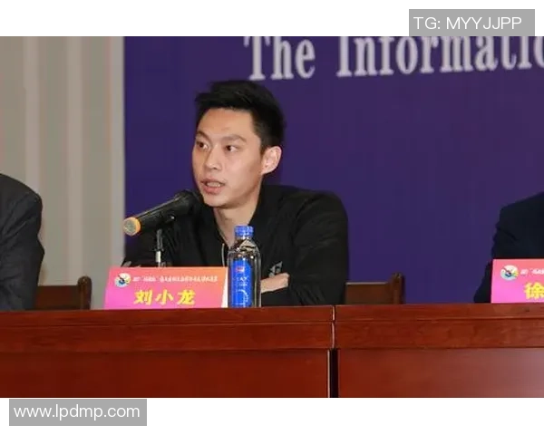 对话王强:回顾羽毛球生涯的辉煌与挑战之路 对话王强:回顾羽毛球生涯的辉煌与挑战之路